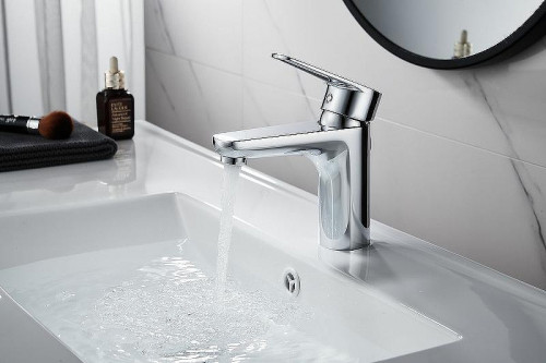 Смеситель для раковины Decoroom DR72011 Хром