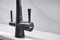 Смеситель для кухни Lemark Comfort LM3075BL Черный латунь
