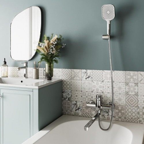 Смеситель для ванны Urbatec Evolution EV22853CR универсальный цвет Хром