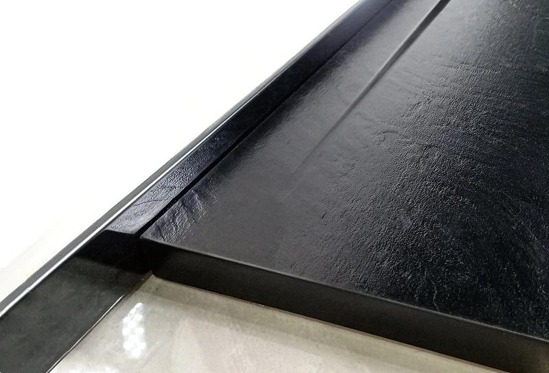Душевой поддон из искусственного камня WeltWasser WW TRS 80 STONE-BL 80x80 10000004378 Черный