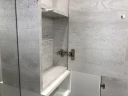 Зеркало со шкафом Comforty Прага 90 00004136263 Дуб белый МДФ / ЛДСП, стекло
