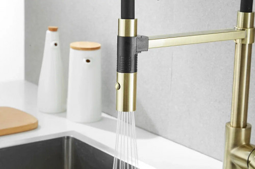 Смеситель для кухни Rose R133Q цвет Бронза Черный