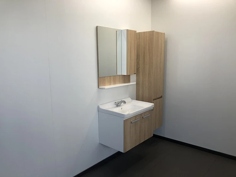 Зеркальный шкаф Comforty Рига 70 00004142212 Дуб сонома МДФ / ЛДСП, стекло