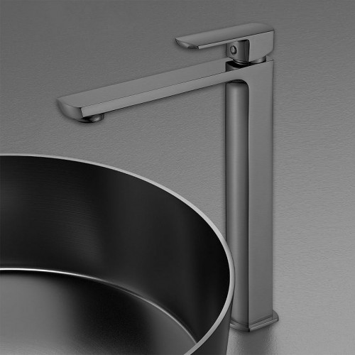 Смеситель для раковины Vincea Next VBF-1N2GM Вороненая сталь латунь