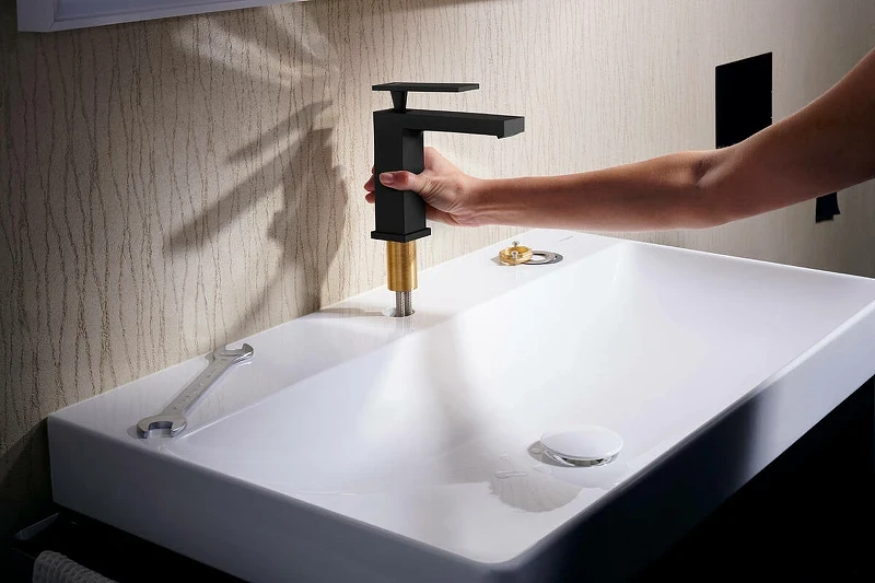 Смеситель для раковины Hansgrohe Tecturis E 73010670 Черный матовый латунь