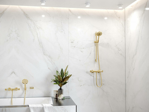 Смеситель для ванны Hansgrohe Ecostat Comfort 13114990 с термостатом Полированное золото латунь на стену