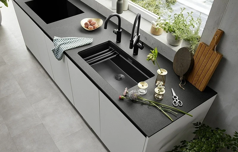 Кухонная мойка Blanco Etagon 700-U Silgranit 525169 Алюметаллик искусственный камень (литьевой мрамор) встраиваемый