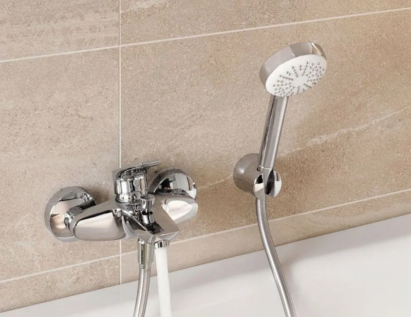 Смеситель для ванны Kludi Pure Solid 346810575 Хром латунь на стену