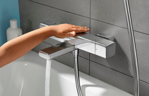 Смеситель для ванны Hansgrohe Ecostat E 15774000 с термостатом Хром латунь на стену