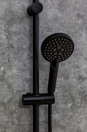 Душевая система Orange O-Shower OW02b Черная матовая нержавеющая сталь на стену