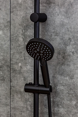 Душевая система Orange O-Shower OW02b Черная матовая нержавеющая сталь на стену