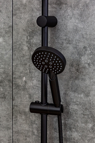 Душевая система Orange O-Shower OW02b Черная матовая нержавеющая сталь на стену