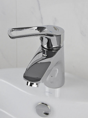 Смеситель для раковины Viko V-6401 Хром