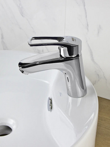 Смеситель для раковины Viko V-6401 Хром