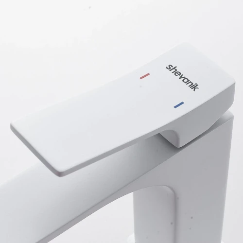 Смеситель для раковины Shevanik S6101C цвет Белый