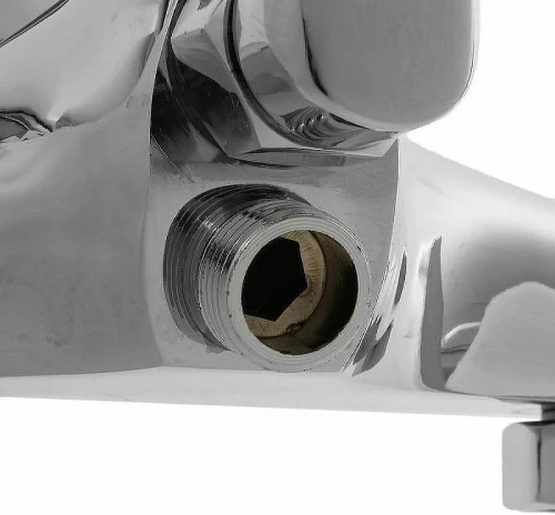 Смеситель для ванны Accoona H69 A7169 универсальный Хром