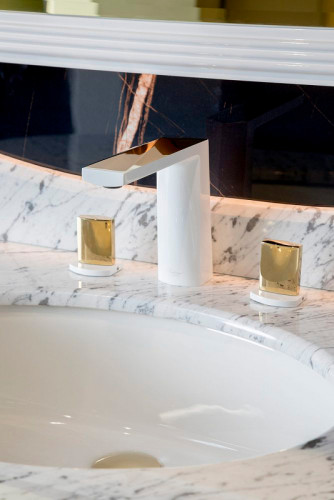 Смеситель для раковины Boheme Venturo 150-WG-TOUCH Белый Золото латунь