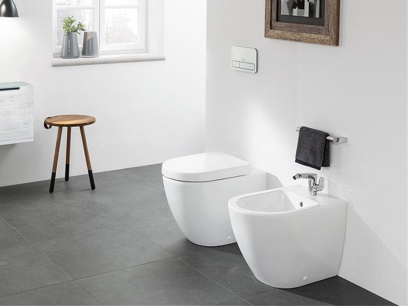Унитаз Villeroy&Boch Subway 2.0 5602R0R1 приставной без сиденья