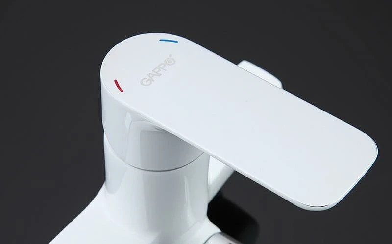 Смеситель для ванны Gappo G48 G2248 универсальный Белый Хром латунь на стену