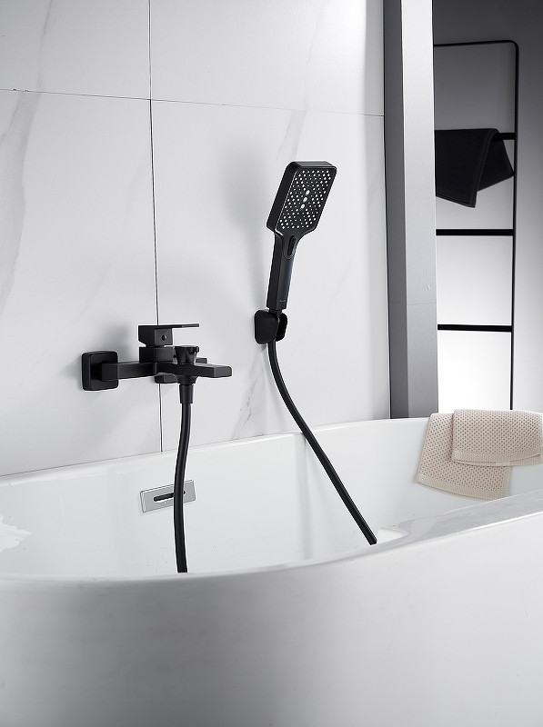 Смеситель для ванны Knotlor Stable KN-22/BL цвет Черный матовый