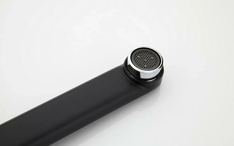 Смеситель для ванны Gappo G50 G2250 универсальный Черный матовый латунь на стену