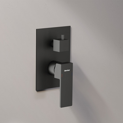 Душевая система Damixa Gala 953520300 Черная матовая латунь встраиваемый