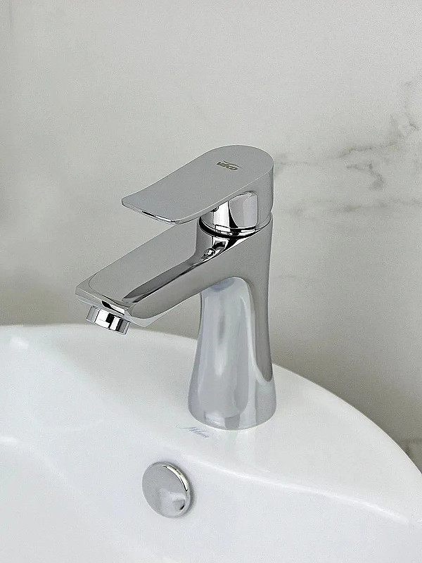 Смеситель для раковины Viko V-7201 Хром